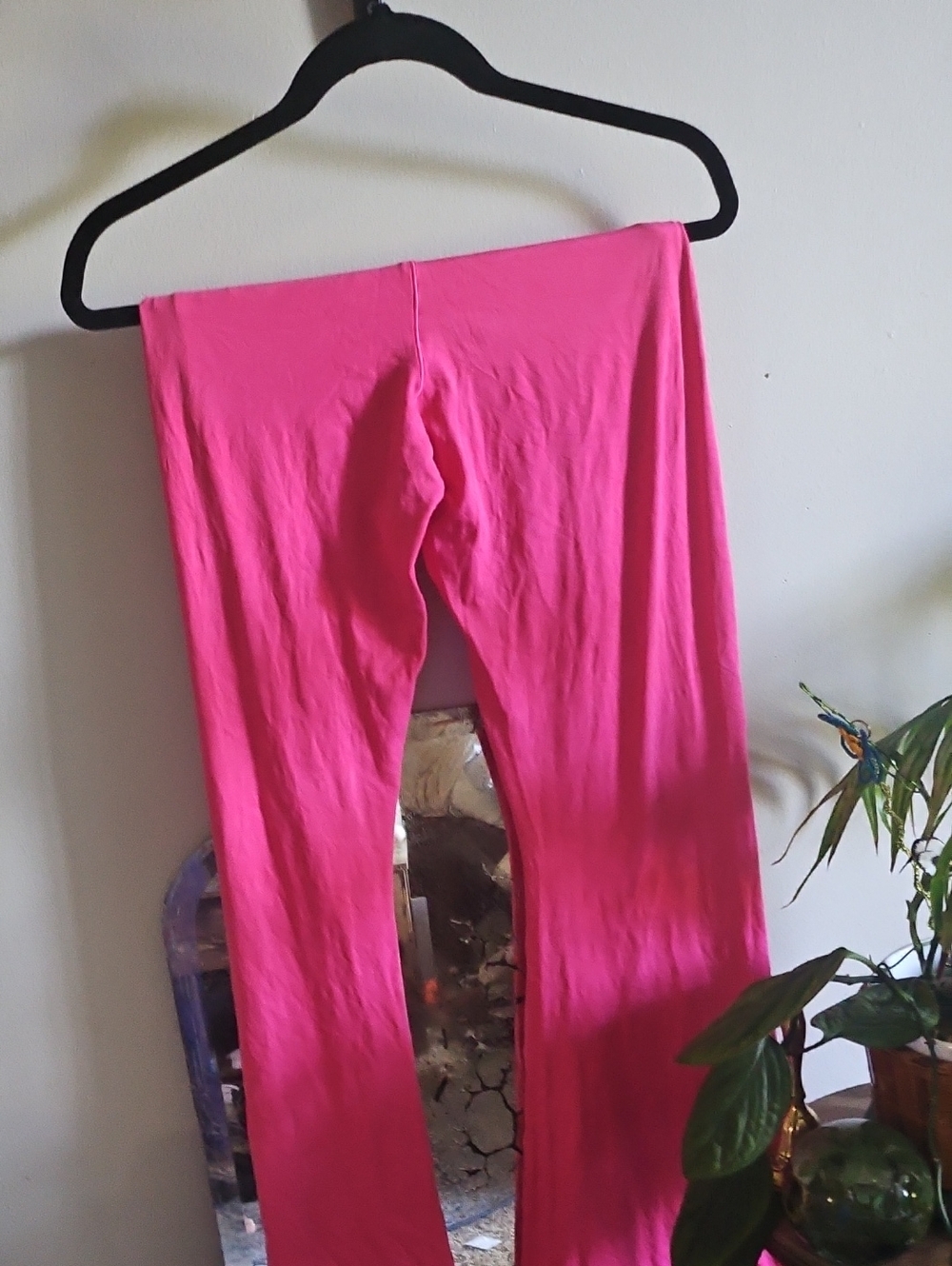 aerie Bright Hot Pink Crossover Pant Leggings